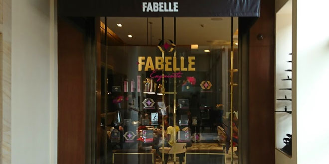 Fabelle Chocolate Boutique: ITC Gardenia, Richmond Road, Bangalore Cafe Restaurant